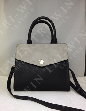 开云app:一女子带着涂成银色的黄金手镯和皮带扣入境！被杭州萧山机场海关抄获